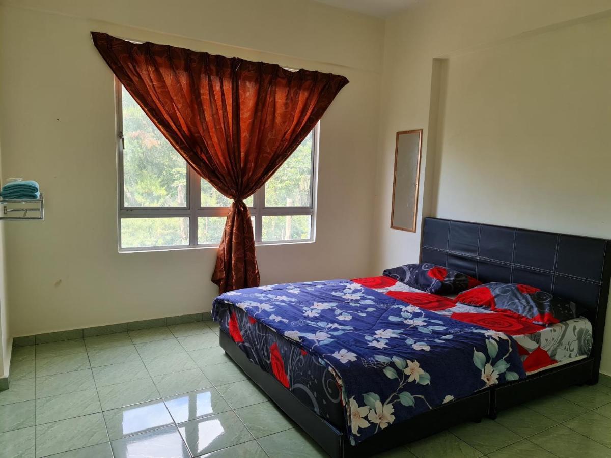 Sunshine Bay Resort Port Dickson Exterior foto
