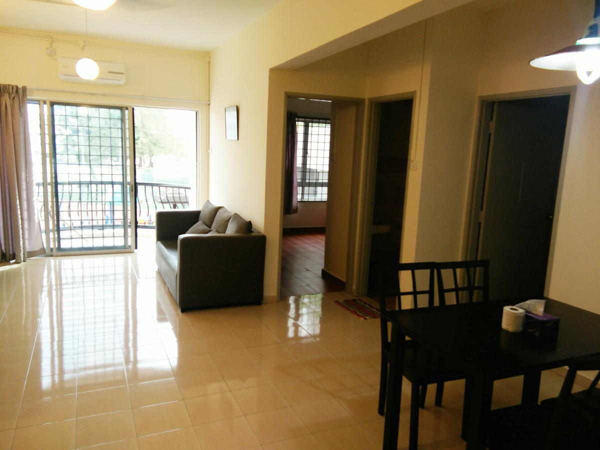 Sunshine Bay Resort Port Dickson Exterior foto